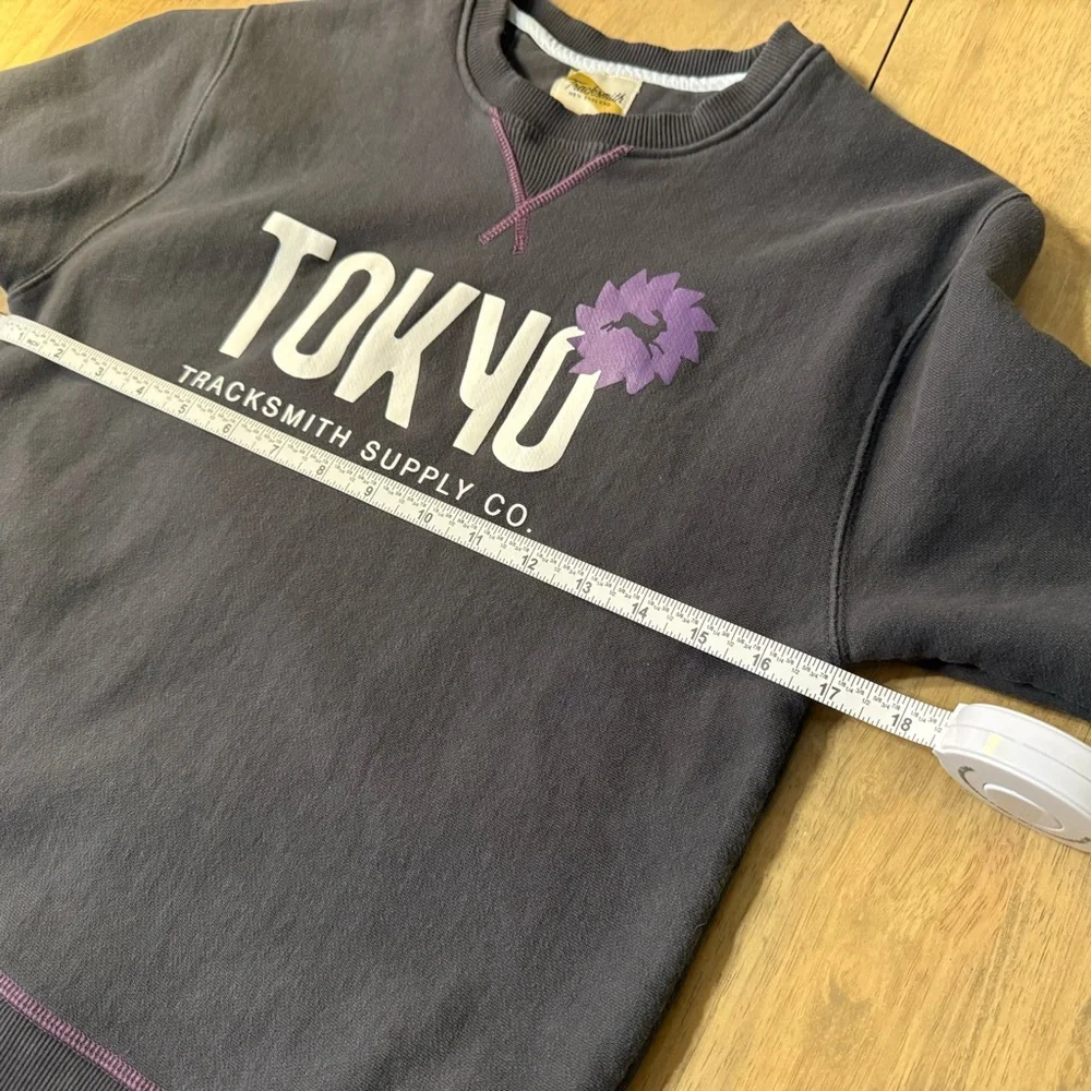 Tracksmith Limited Edition Trackhouse Crew - Toyko '25, XS - Picture 9 of 10